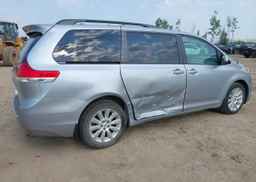 2014 TOYOTA SIENNA LE 7 PASSENGER