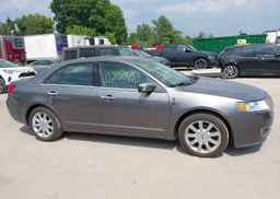 2010 LINCOLN MKZ