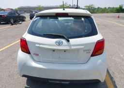 2015 TOYOTA YARIS