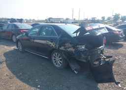 2012 TOYOTA CAMRY XLE V6