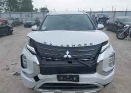 2023 MITSUBISHI OUTLANDER LE