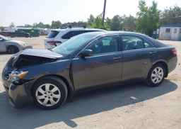 2010 TOYOTA CAMRY SE