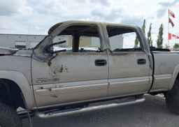 2002 CHEVROLET SILVERADO 2500HD LS