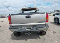 2002 CHEVROLET SILVERADO 2500HD LS