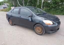 2010 TOYOTA YARIS