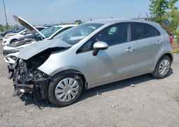 2013 KIA RIO
