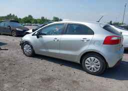 2013 KIA RIO