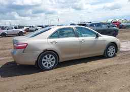 2007 TOYOTA CAMRY LE V6