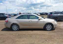 2007 TOYOTA CAMRY LE V6