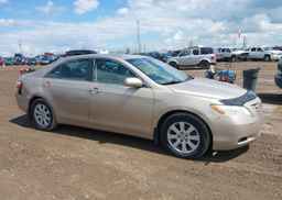 2007 TOYOTA CAMRY LE V6