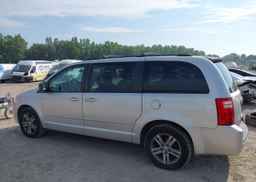 2010 DODGE GRAND CARAVAN SE