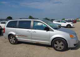 2010 DODGE GRAND CARAVAN SE