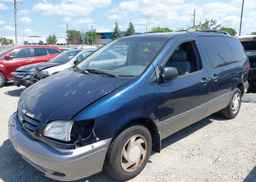 2001 TOYOTA SIENNA LE