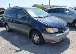 2001 TOYOTA SIENNA LE
