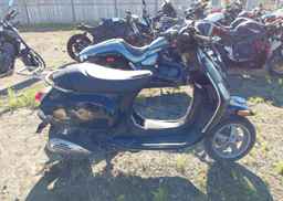 2010 VESPA LX 50