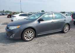 2014 TOYOTA CAMRY