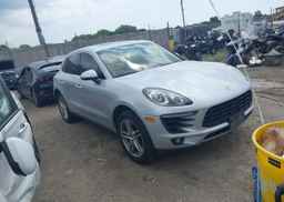 2016 PORSCHE MACAN S