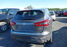 2022 NISSAN QASHQAI