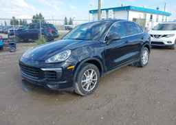 2015 PORSCHE CAYENNE