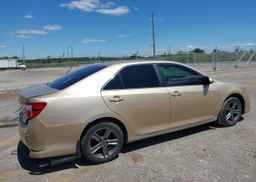 2012 TOYOTA CAMRY LE