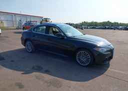 2017 ALFA ROMEO GIULIA TI