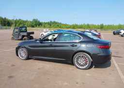 2017 ALFA ROMEO GIULIA TI