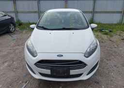2015 FORD FIESTA SE