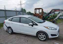 2015 FORD FIESTA SE