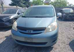 2008 TOYOTA SIENNA CE