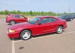 1995 FORD MUSTANG
