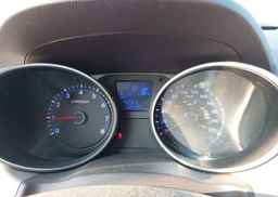 2011 HYUNDAI TUCSON GLS