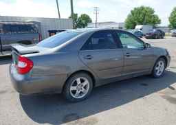 2002 TOYOTA CAMRY LE V6