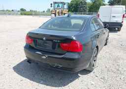 2010 BMW 323I