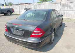 2003 MERCEDES-BENZ E 320