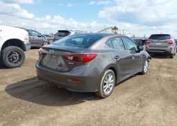 2015 MAZDA MAZDA3 GS