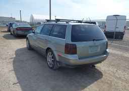 2005 VOLKSWAGEN PASSAT GLS TDI