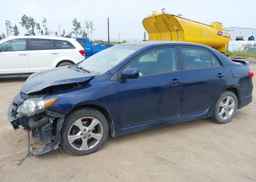2013 TOYOTA COROLLA S