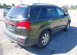 2011 KIA SORENTO LX