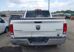 2016 RAM 1500 SLT