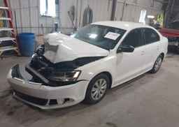 2013 VOLKSWAGEN JETTA 2.0L TRENDLINE