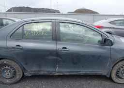 2011 TOYOTA YARIS