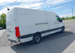 2024 MERCEDES-BENZ SPRINTER 2500