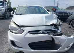 2013 HYUNDAI ACCENT