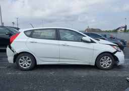 2013 HYUNDAI ACCENT
