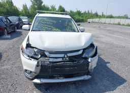 2018 MITSUBISHI OUTLANDER SE