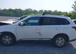 2018 MITSUBISHI OUTLANDER SE