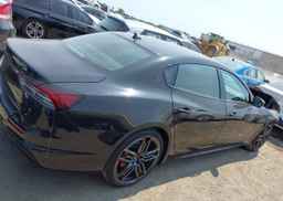 2021 MASERATI QUATTROPORTE