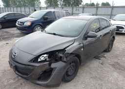 2010 MAZDA MAZDA3