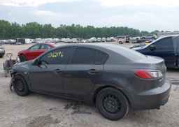 2010 MAZDA MAZDA3