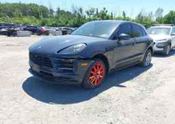 2021 PORSCHE MACAN